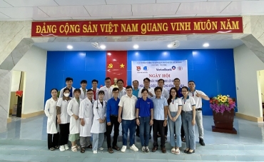 kham chua benh cap phat thuoc mien phi tai xa vinh te