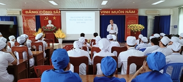 tap huan ky nang tu van truyen thong giao duc suc khoe cho can bo y te